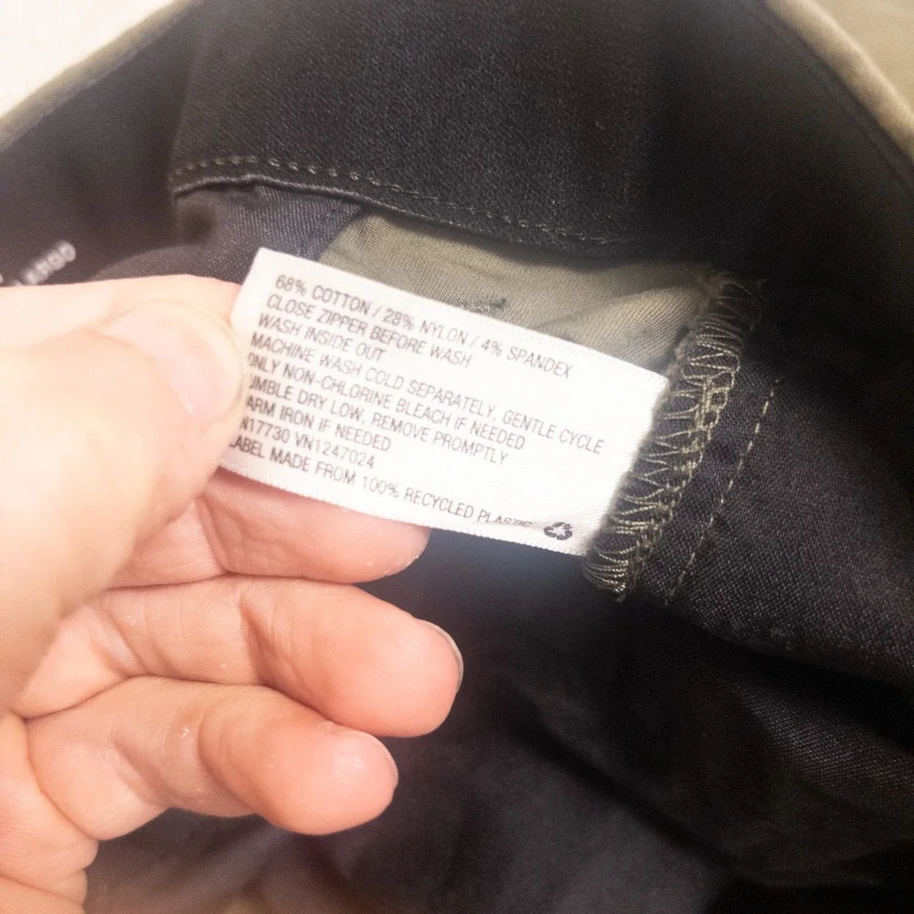 Goodfellow &‎ Co Linden Tech Shorts Mens 40 Olive Green 9 Inch Inseam Drawstring